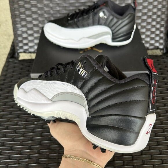 JORDAN 12 LOW GOLF PLAYOFFS 2022 Size 7.5 - Picture 4 of 6